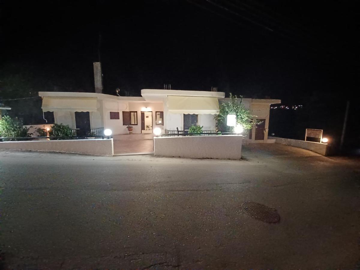 דירות פארגה Tsanis מראה חיצוני תמונה